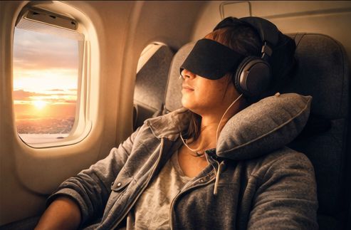 Tips Menghindari Jet Lag Saat Traveling Jauh